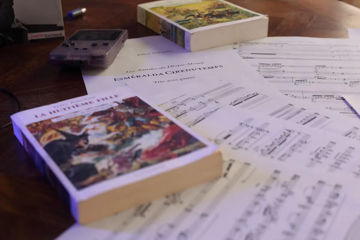 partitions sur un bureau